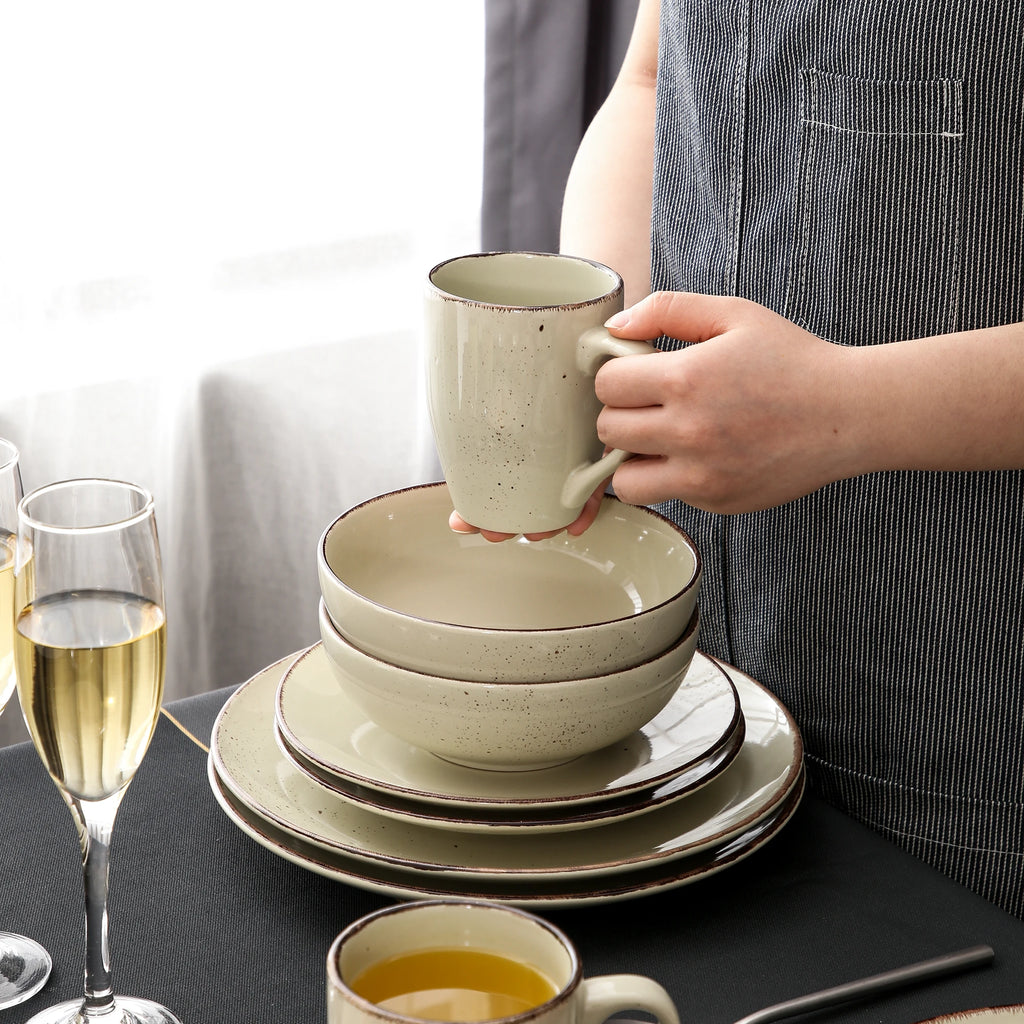 CasaLuxe Dinnerware Set